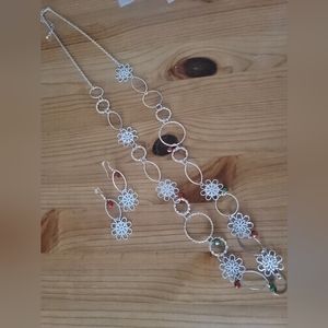 Necklace and earring set.